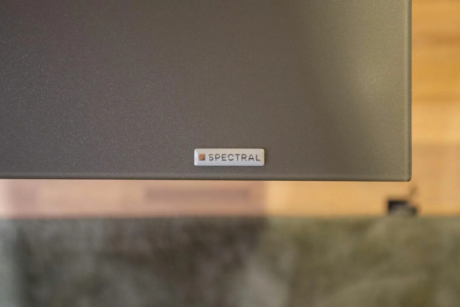 Spectral Smart Furniture Wohnwände & Tv-Lowboards|Air-Board ARL 2000 Metall Champagne Matt Pulverbeschichtet Beige Grau Front und Auflage Colour Glas Granit Grau Inklusive Beleuchtung Und Mediaparket