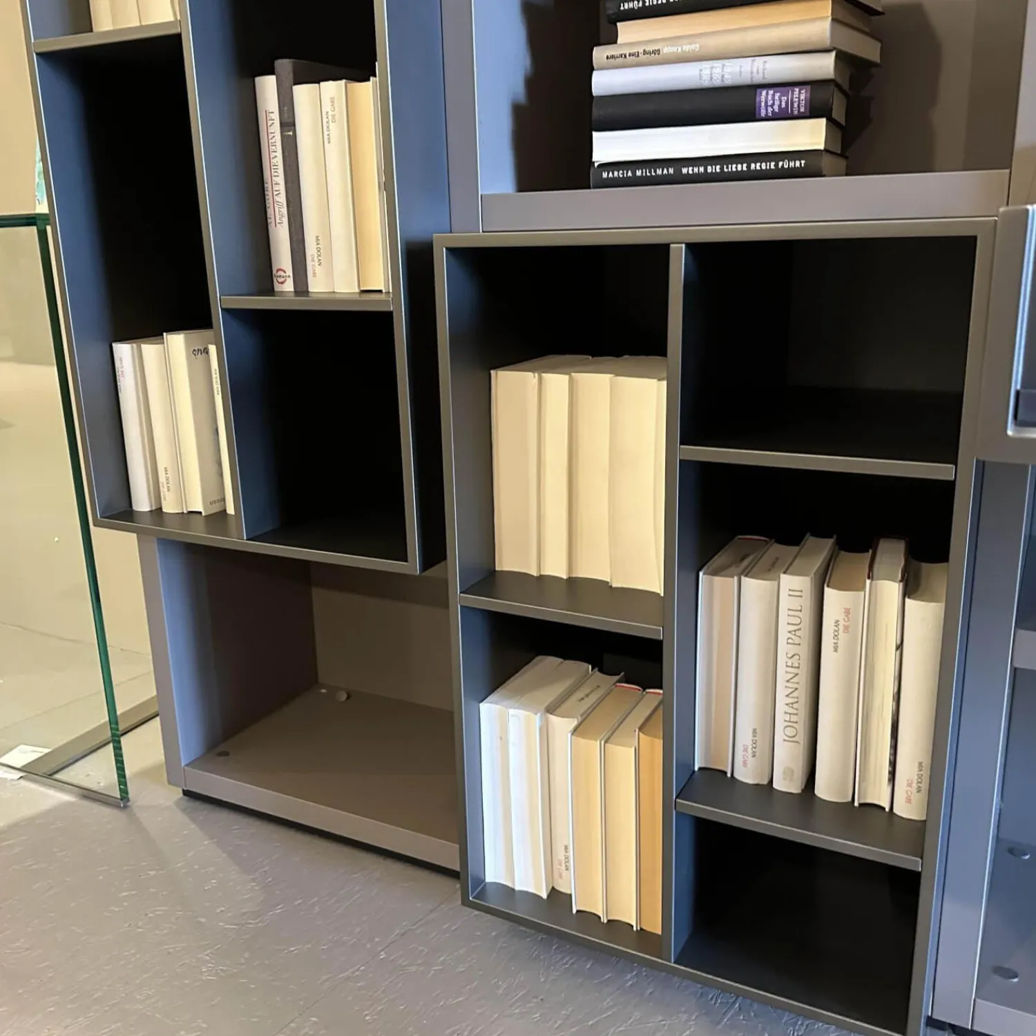 Poliform Wohnwände & Tv-Lowboards|Anbaukombination Wall System Lack Matt Tortora Piombo Grau Vitrine Rauchglas