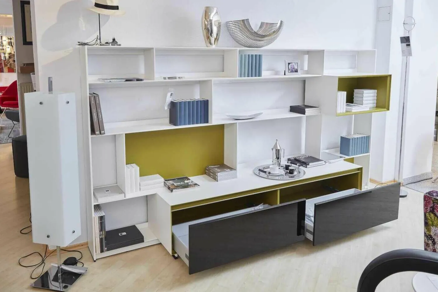 B&B Italia Wohnwände & Tv-Lowboards|Anbauwand Flat C Glas Schwarz Lackfarbe Gips