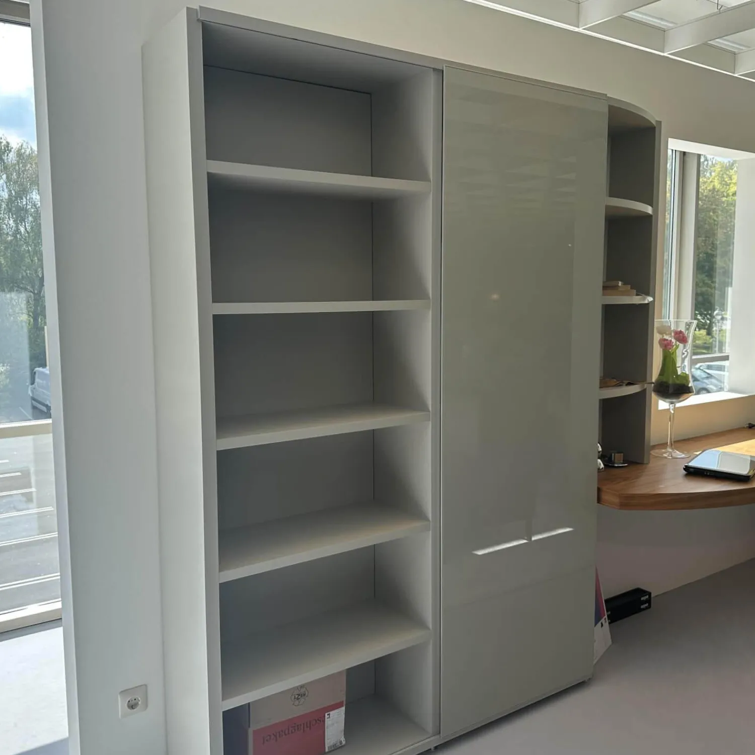 Hülsta Wohnwände & Tv-Lowboards|Anbauwand Mega Design Lack Seidengrau Grau Akzent Kernnussbaum