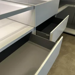 Interlübke Kleiderschränke|Ankleide Collect Plus Korpus Lack Greige Beige Front Raucheiche Dunkel Schwarz Mit Beleuchtung