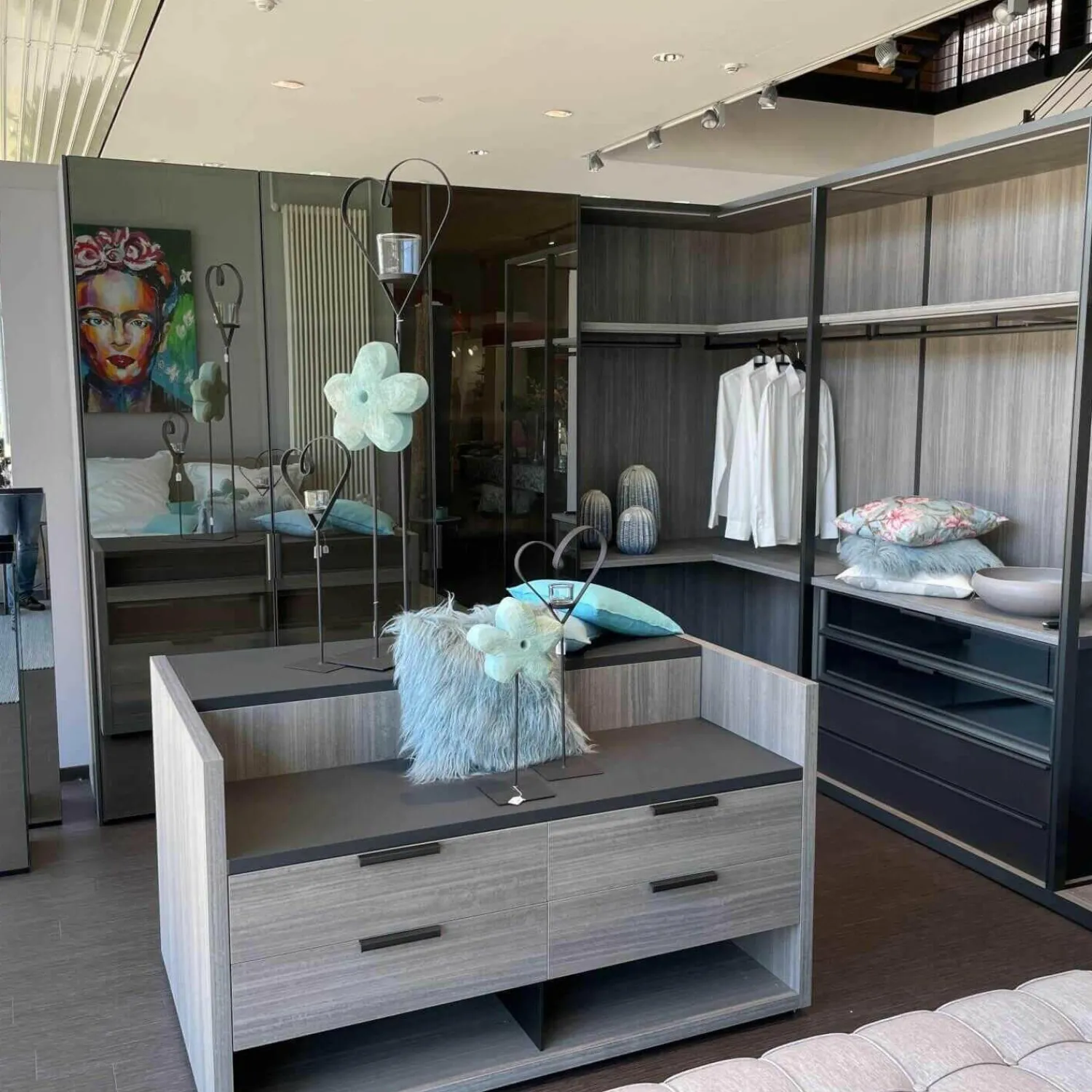 Molteni & C Kleiderschränke|Ankleide Gliss Master Korpus Böden Rückwand aus Zirbelkiefer Silber mit Beleuchtung