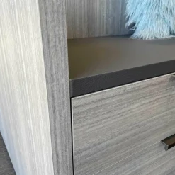 Molteni & C Kleiderschränke|Ankleide Gliss Master Korpus Böden Rückwand aus Zirbelkiefer Silber mit Beleuchtung