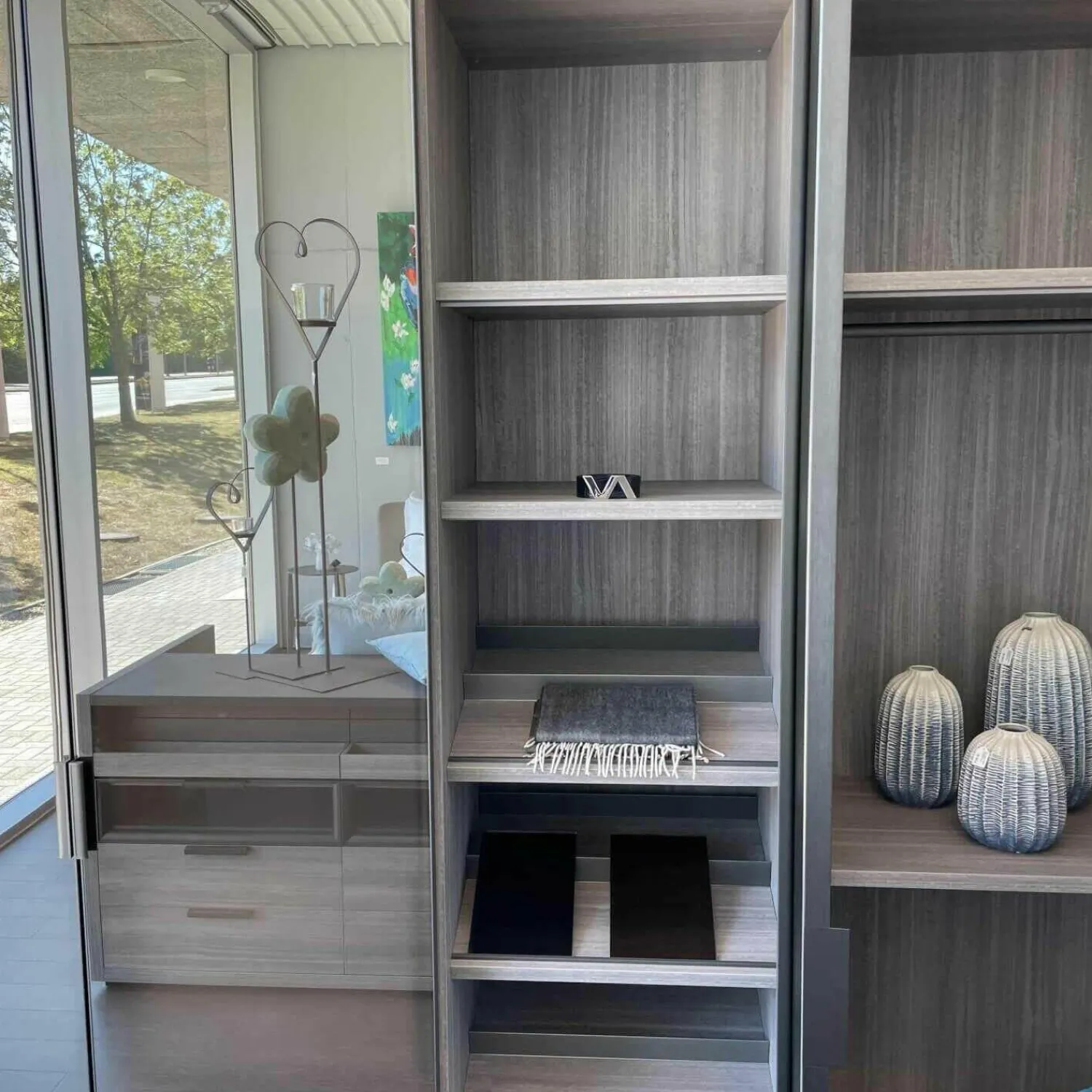 Molteni & C Kleiderschränke|Ankleide Gliss Master Korpus Böden Rückwand aus Zirbelkiefer Silber mit Beleuchtung