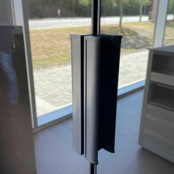 Molteni & C Kleiderschränke|Ankleide Gliss Master Korpus Böden Rückwand aus Zirbelkiefer Silber mit Beleuchtung