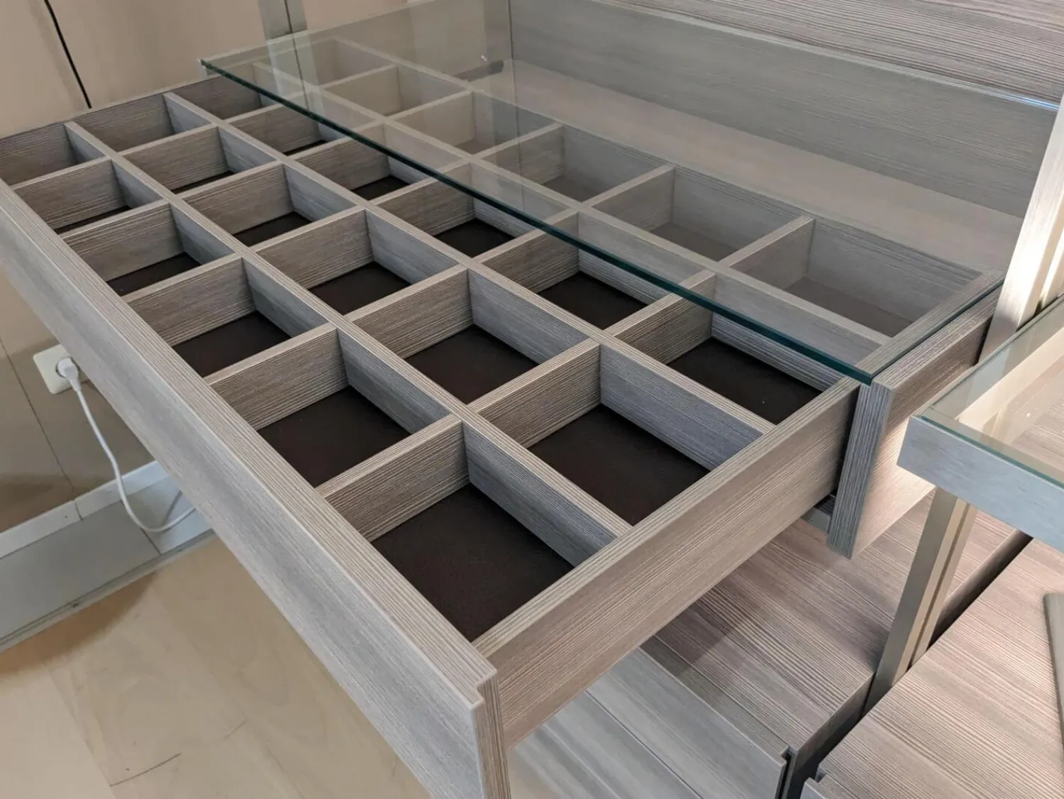 Lema Kleiderschränke|Ankleide Hangar Cabina ni Melamin Lärche Grau