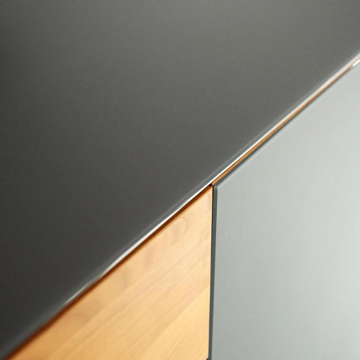 Team 7 Kommoden & Sideboards|Anrichte Cubus Pure AC 297195 Kirschbaum Geölt Schiebetüre Und Abdeckplatte Glas Matt Anthrazit Füße Metall