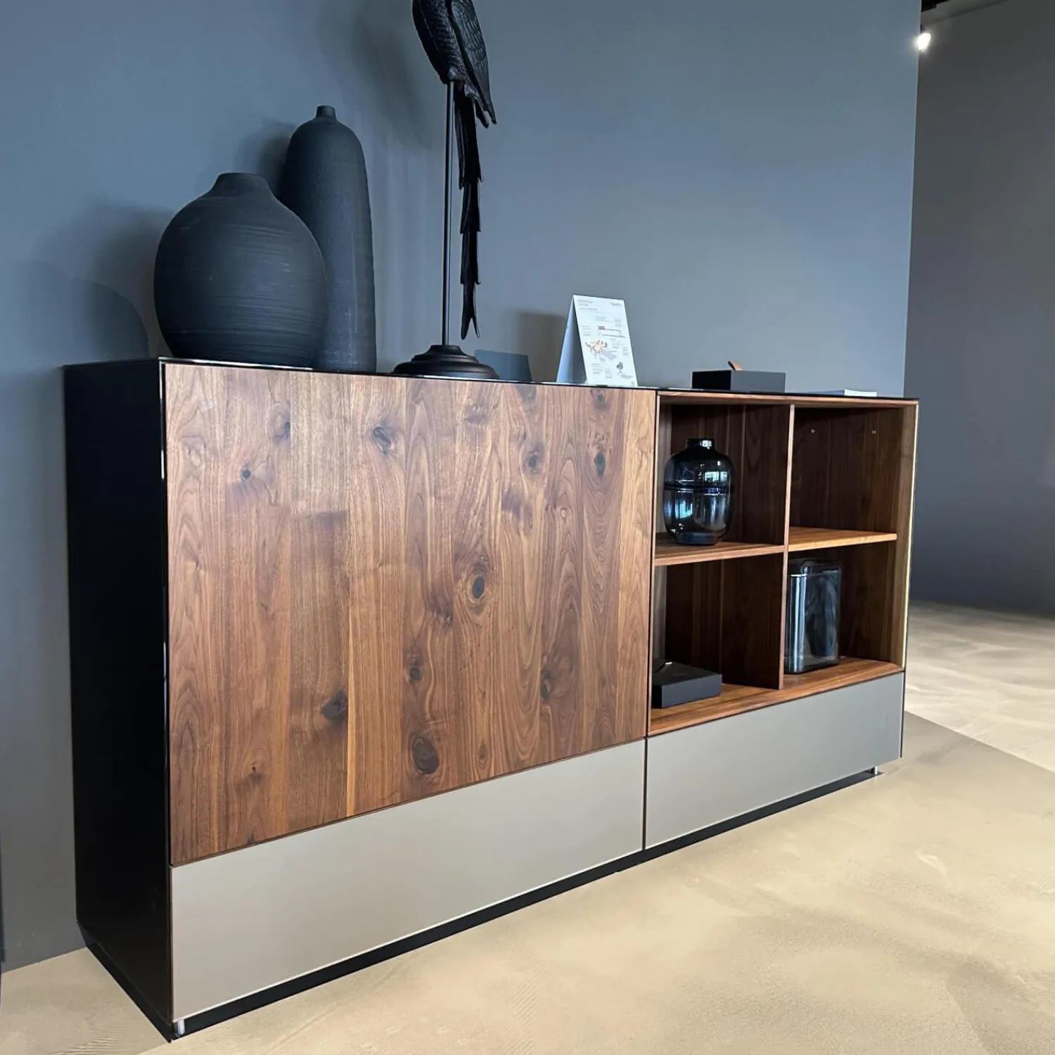 Team 7 Kommoden & Sideboards|Anrichte Cubus Pure Nussbaum Naturöl Mit Farbglas Bronze Matt