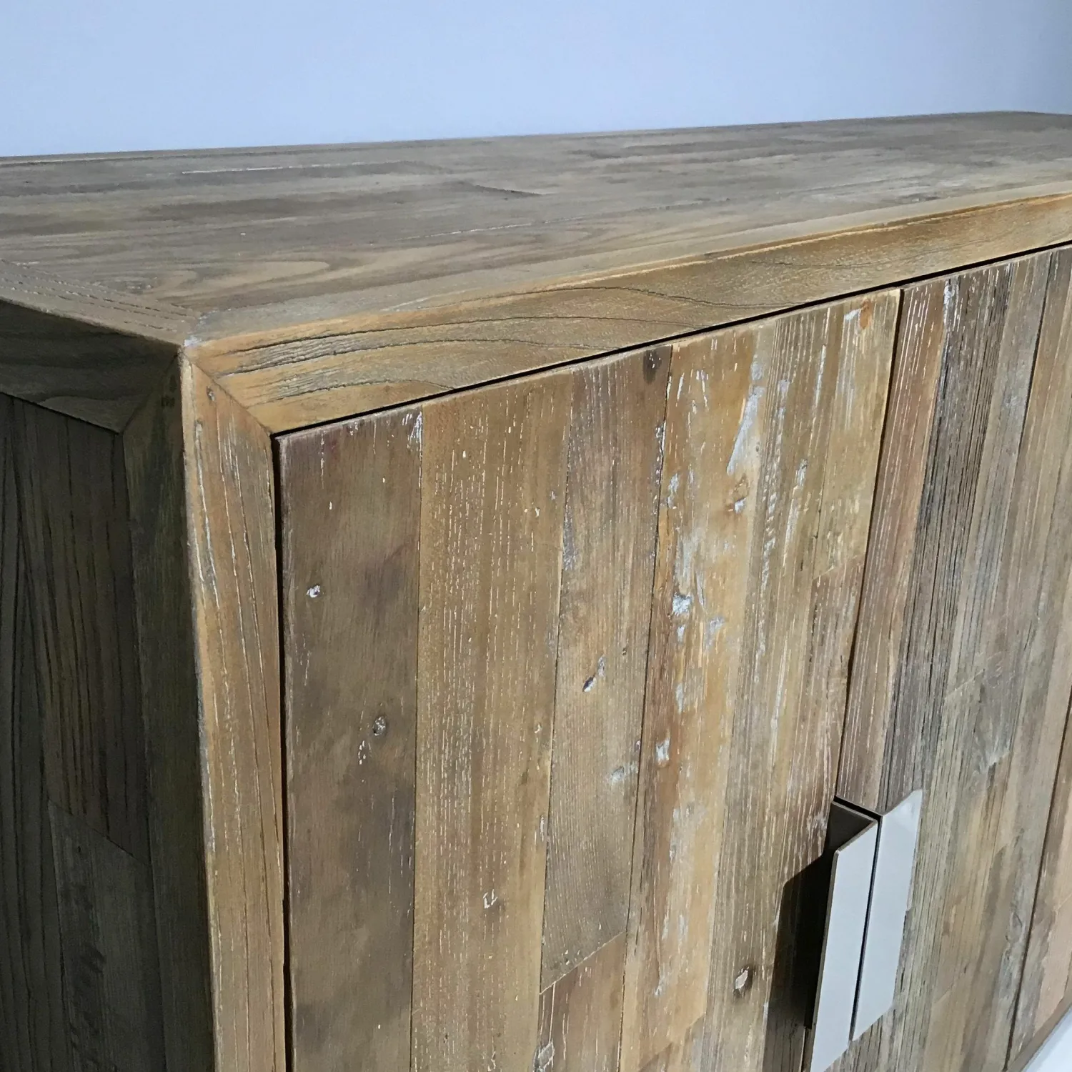 Richmond Kommoden & Sideboards|Anrichte Redmond Ulmenholz 4 Türen Sockel Edelstahl