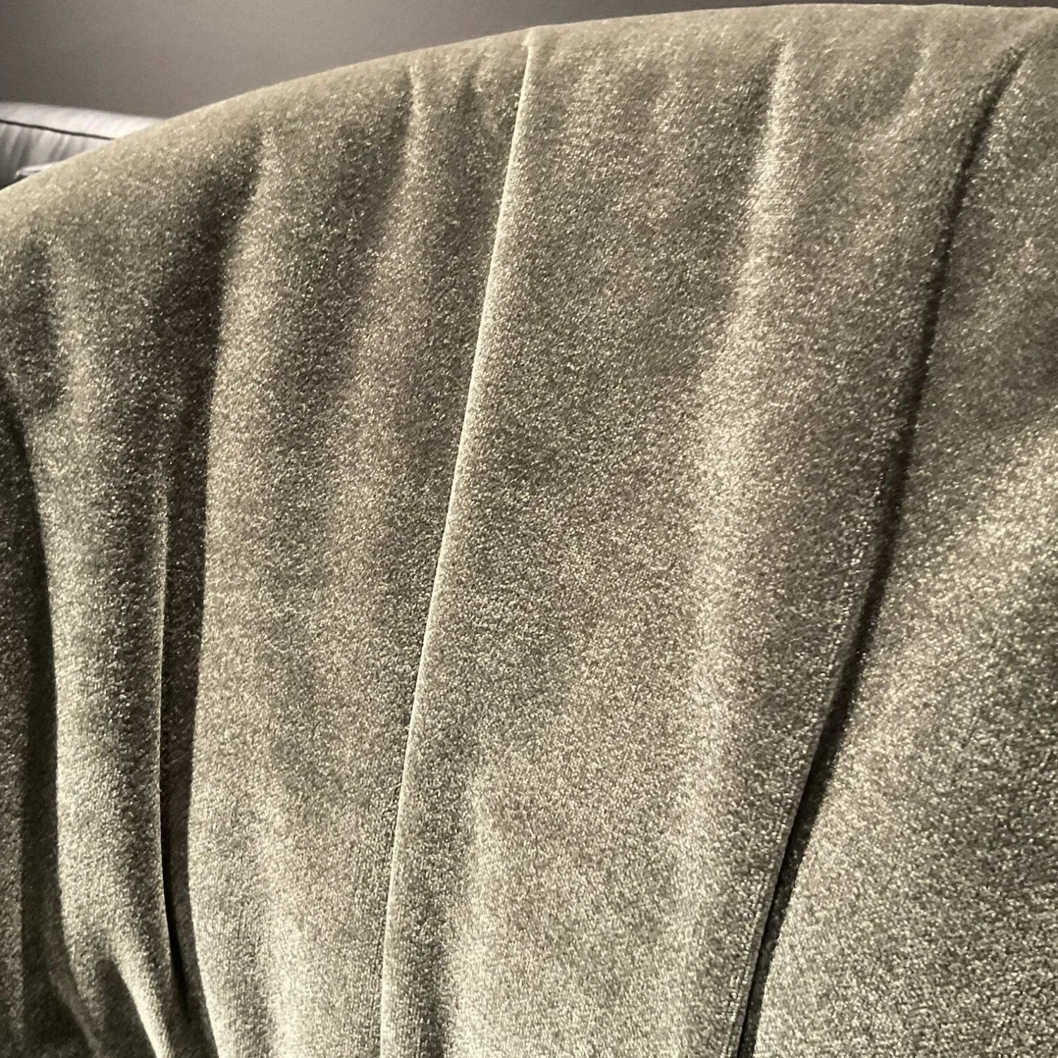 Draenert Einzelstühle|Armlehnstuhl 2043 Dan Stoff Charmellle Cloud 81 Beige Drehgestell Schwarz Mit Rückholmechanik