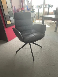 KFF Einzelstühle|Armlehnstuhl Arva 1513 A Leder PG3 Rawhide 356 Schwarz 4 Fuß Sterngestell M02 Struktur Schwarz Drehbar