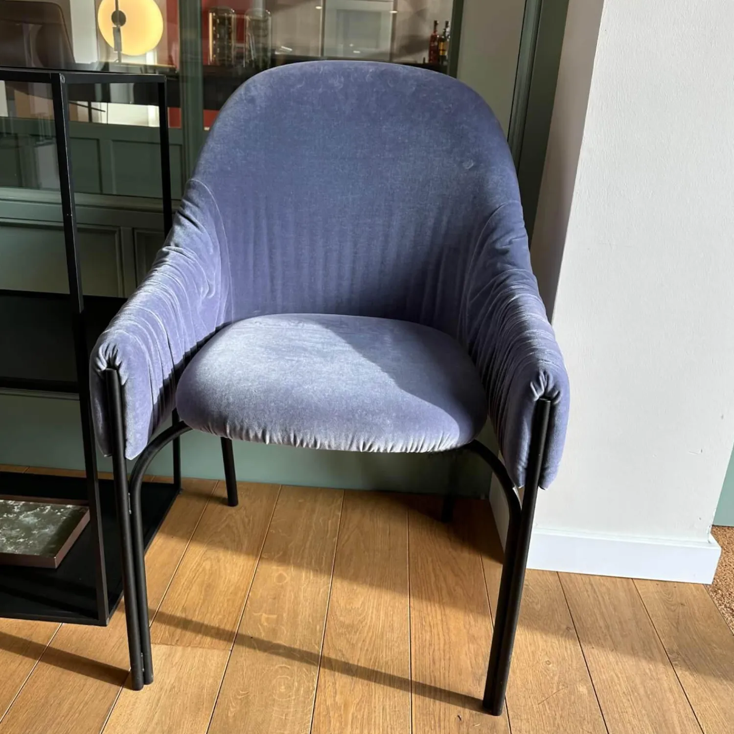 Freifrau Einzelstühle|Armlehnstuhl Celine Low Stoff Harald 652 Blau Gestell Metall Schwarz