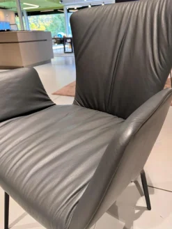 Draenert Einzelstühle|Armlehnstuhl Dexter Leder I 919 Grau Gestell Stahl Schwarz Pulverbeschichtet