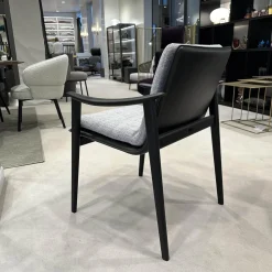 Minotti Einzelstühle|Armlehnstuhl Fynn Stoff H Bright 04 Argento Grau Gestell Massivholz Esche Gebeizt Lakritze Schwarz