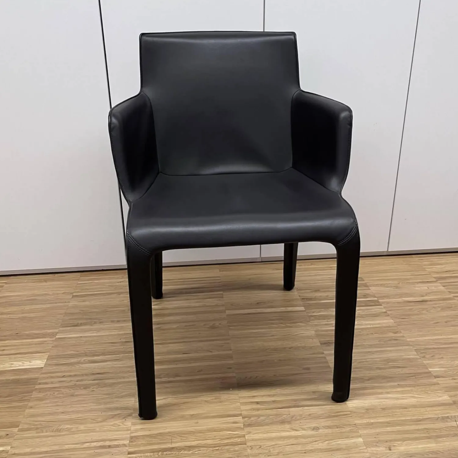 Walter Knoll Einzelstühle|Armlehnstuhl Gio Leder Bronco Chocolate