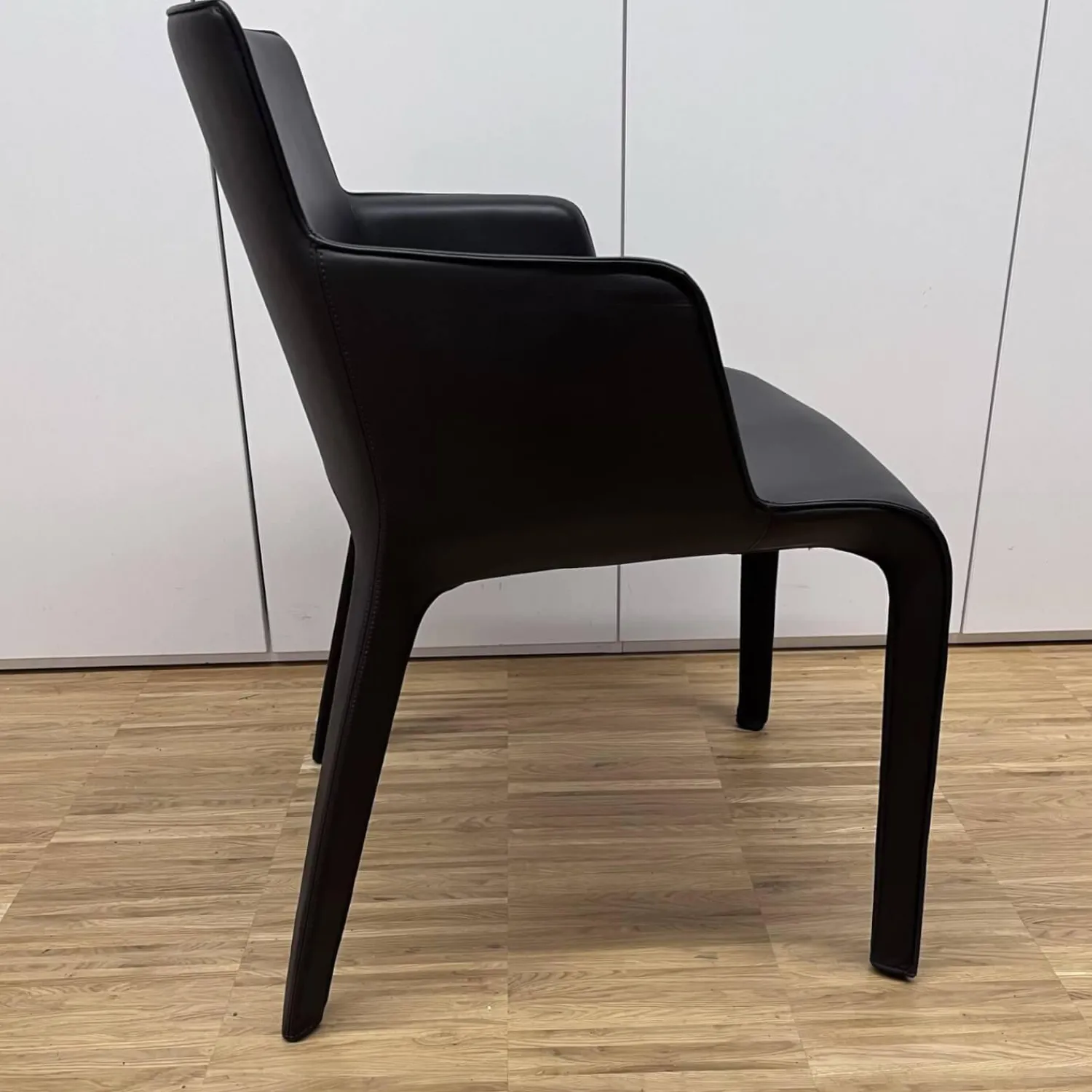 Walter Knoll Einzelstühle|Armlehnstuhl Gio Leder Bronco Chocolate