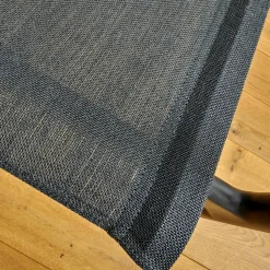 Gloster Einzelstühle|Armlehnstuhl Lounge Chair 180 Bezug Sling Anthrazit Aluminiumgestell Meteor Anthrazit Pulverbeschichtet