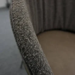 KFF Einzelstühle|Armlehnstuhl Lunar Sitz Leder Rawhide Bark 351 Grau Rücken Stoff Ascot Mousse 2405 Grau Metallgestell Struktur Oliv Grau Grün