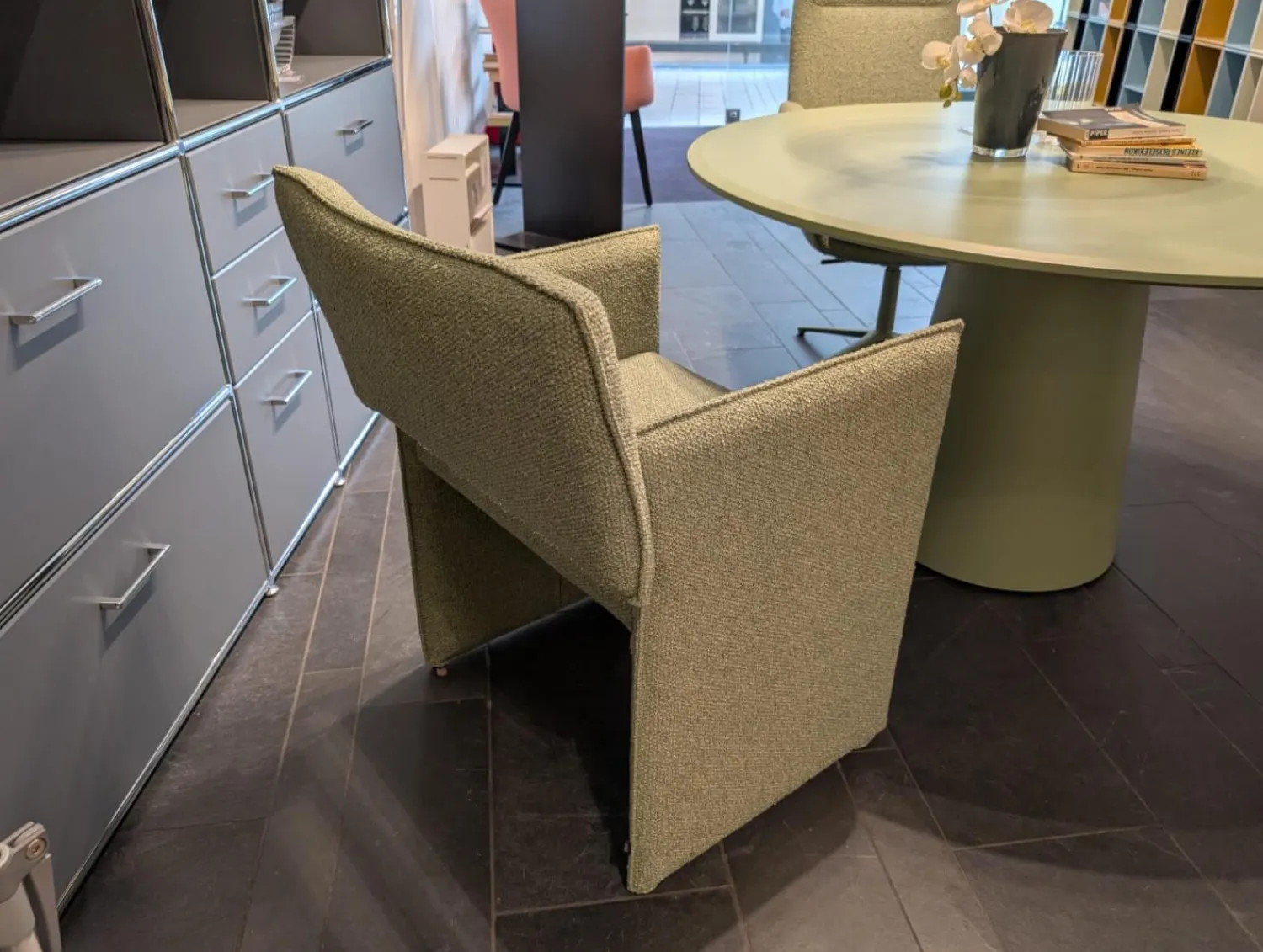 COR Einzelstühle|Armlehnstuhl Noto Stoff 8204 Blassgrün Beige