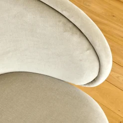 Freifrau Einzelstühle|Armlehnstuhl Ona Bezug Stoff Velour Kvadrat Harald 3 143 Goldbeige Beige Stahlgestell Ona Messing ME021