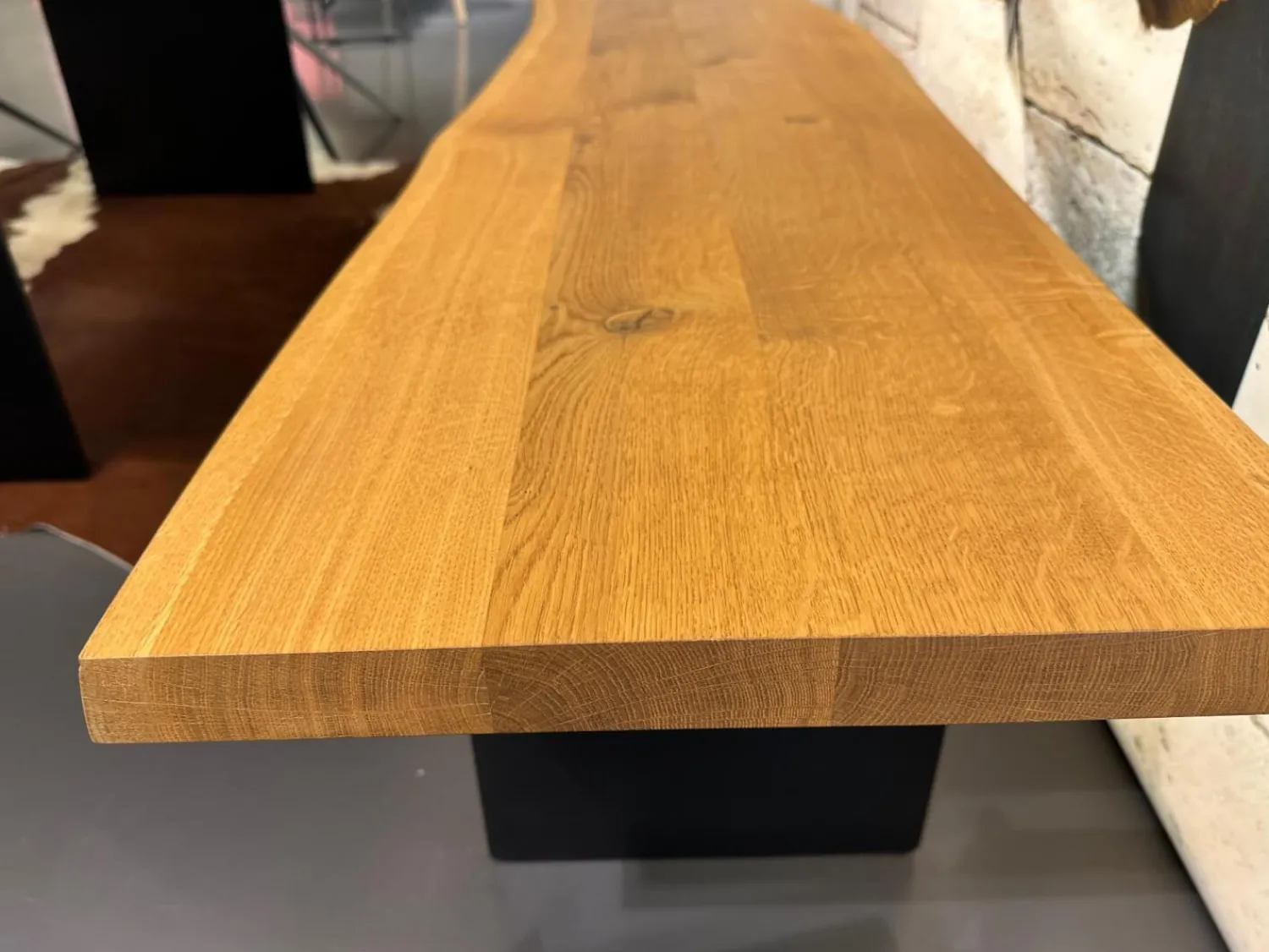 Contur Bänke|Bank 3100 Eiche Astig Braun Pigmentiert Waldkante Gestell Rohstahl Mit Arbeitsspuren