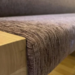 Anrei Bänke|Bank Etra 313105 Bezug 92H001 Gestell Nußbaum Gebeizt 55