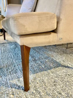 Jab Anstoetz Bänke|Bank Polo Dining Bezug Stoff JAB-1-6847-020 Lennox Beige Gestell Walnuss Natur Geölt