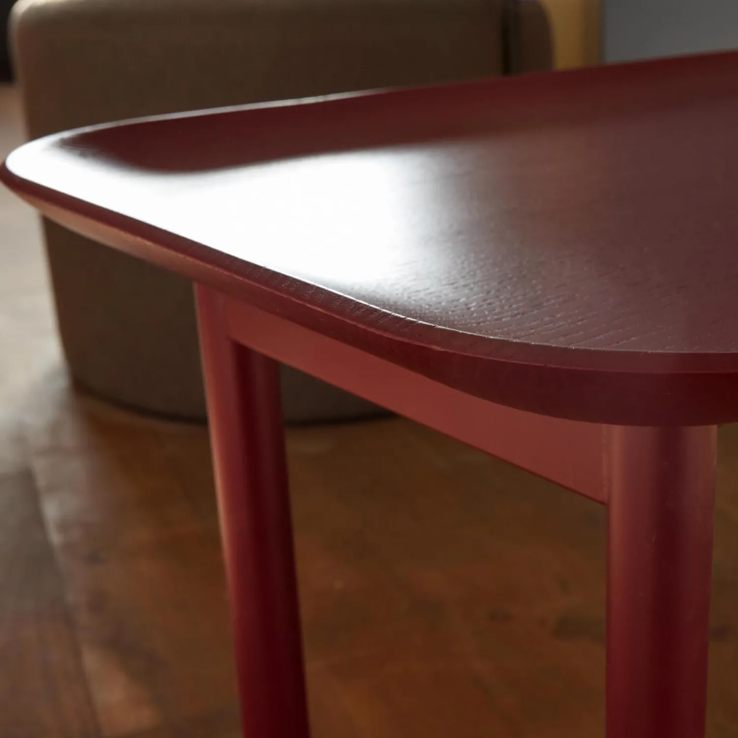 Schönbuch Bänke|Bank Tani Mit Ablage Lack 40 Weinrot