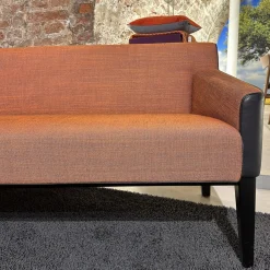 Wittmann Bänke|Bank William Innen Stoff Tekla Mandarin F Orange Außen Leder Nappa Stahlblau Schwarz Füße Buche Schwarz