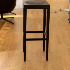 Horgenglarus Barhocker & Barstühle|Barhocker Miro Buche Gebeizt Wenge HG 110 Seidenmatt