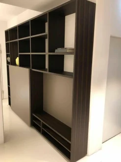 Porro Regale|Bücherregal System Structure W40 Eucalyptus mit Schiebetür