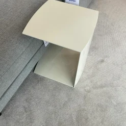 Rolf Benz Beistelltische|Beistelltisch 8300-517 Platte Weiß Hochglanz Lackiert Gestell Weiß