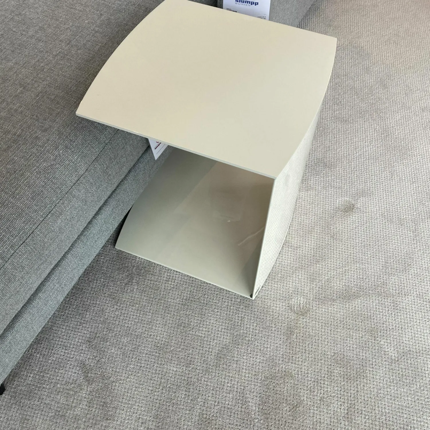 Rolf Benz Beistelltische|Beistelltisch 8300-517 Platte Weiß Hochglanz Lackiert Gestell Weiß