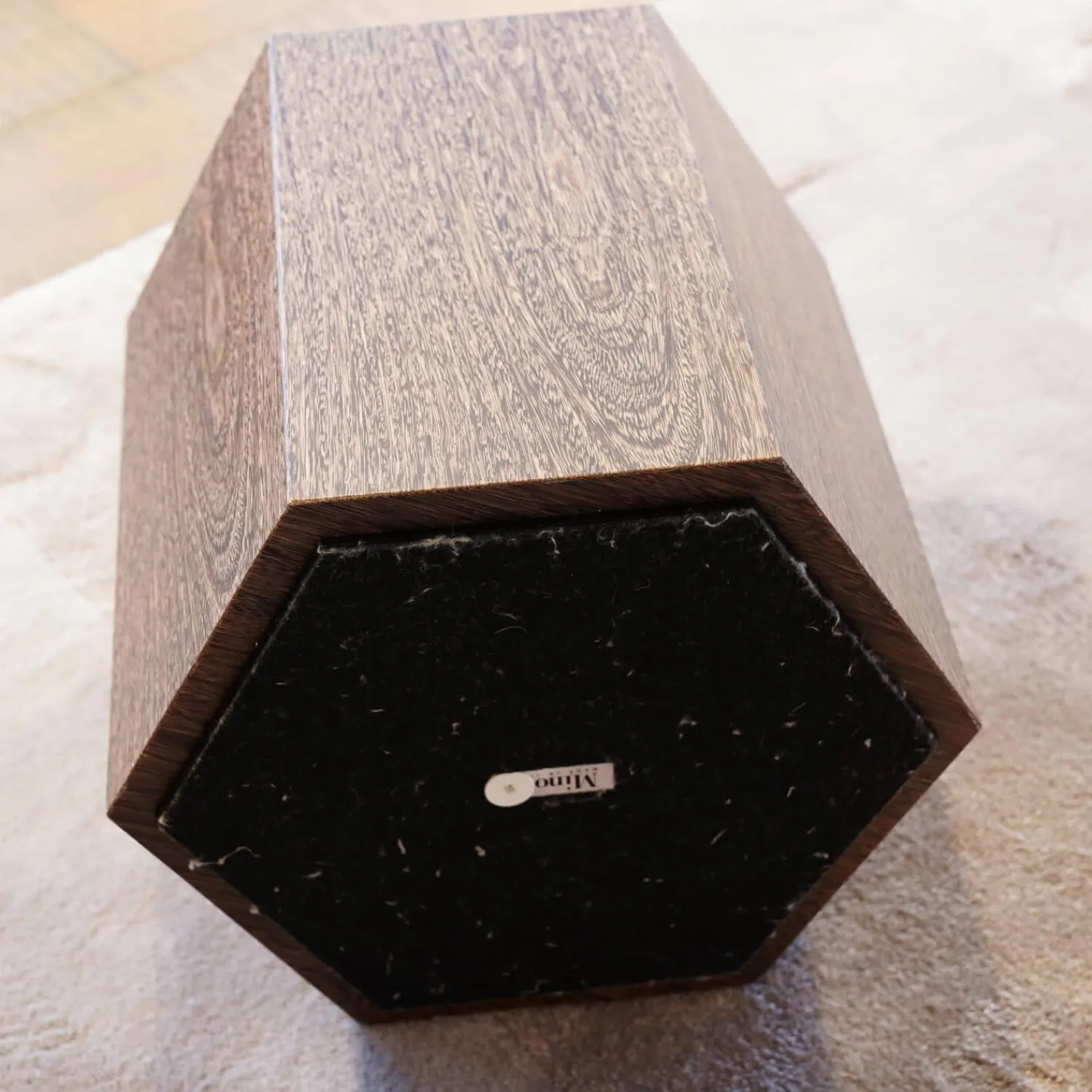 Minotti Beistelltische|Beistelltisch Aeron Sechseckig Nerzfarbig Getöntes Sucupira Furnier Höhe 34cm