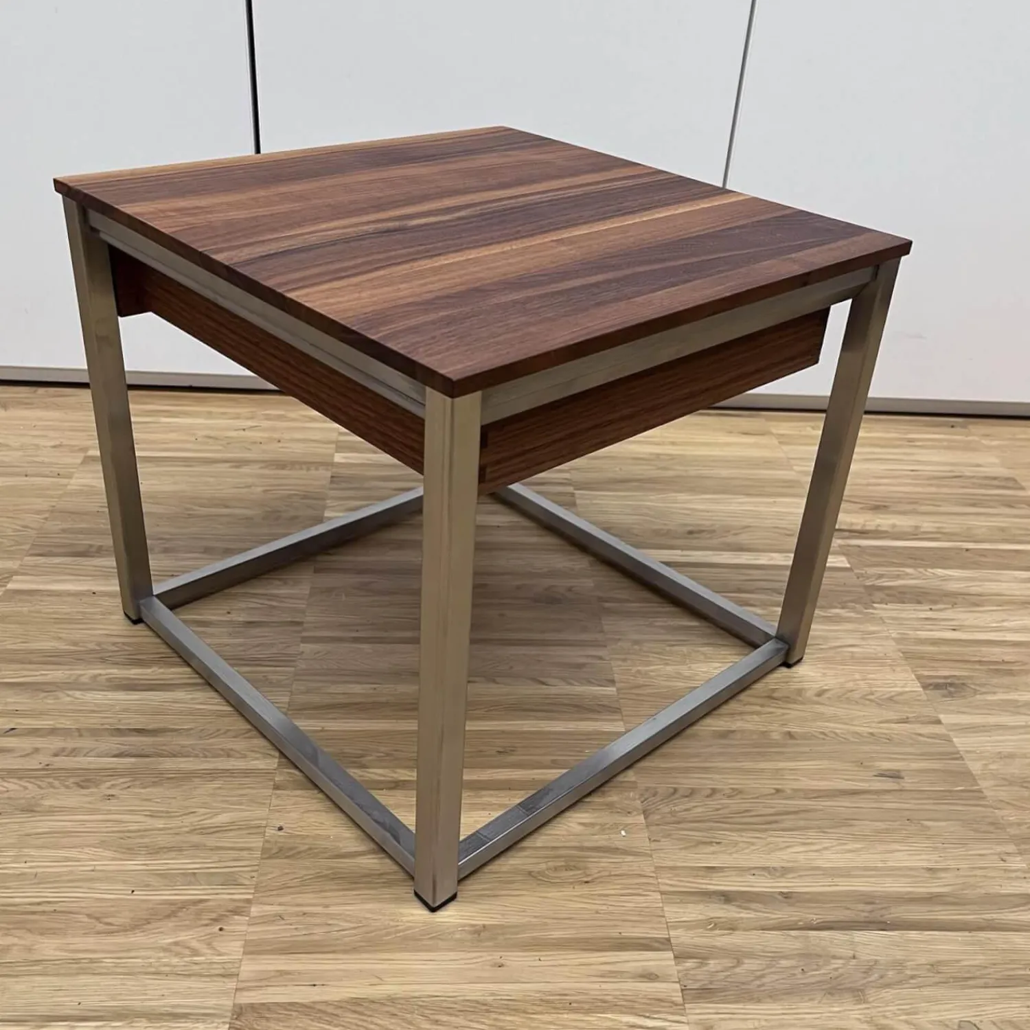 Collection Hutter Beistelltische|Beistelltisch Alea Nussbaum Mit Schublade