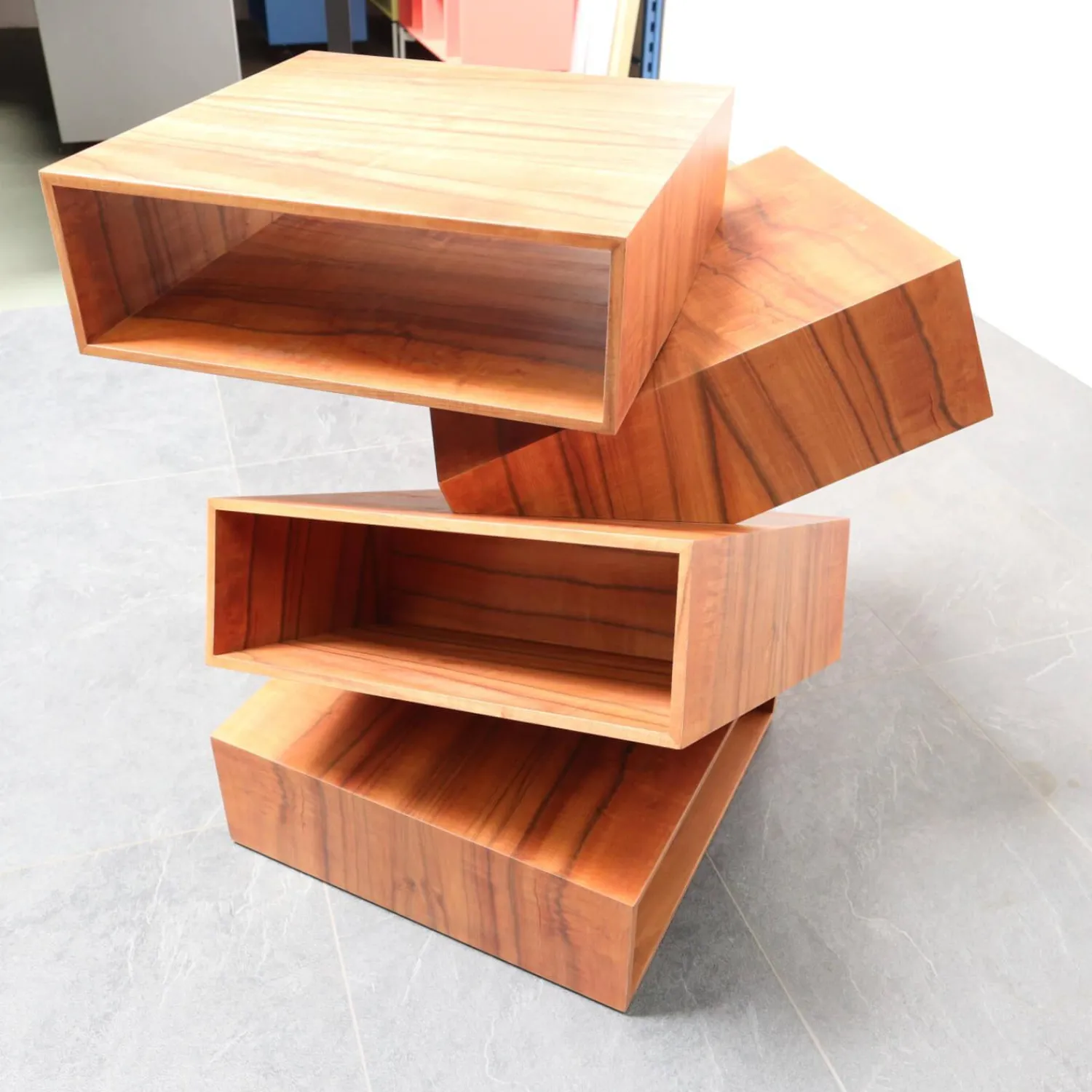 Porro Beistelltische|Beistelltisch Balancing Boxes Eukalyptus Furniert