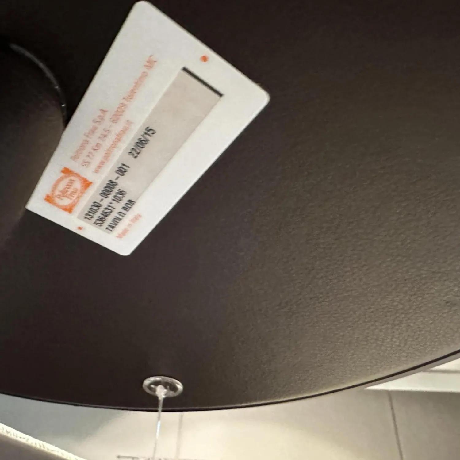 Poltrona Frau Beistelltische|Beistelltisch Bob Platte Leder SC 80-Bruno Havana Caffe Schwarz Gestell Stahl Nickelbrüniert Schwarz