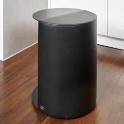 De Sede Beistelltische|Beistelltisch Hoch 61 Bezug Leder 28 Living 11 Black Gestell Stahl Schwarz Beschichtet