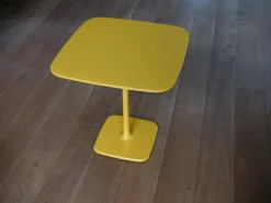 COR Beistelltische|Beistelltisch Jalis Quadratisch Lack RAL 1004 Sonderfarbe Gelb
