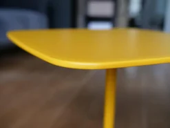 COR Beistelltische|Beistelltisch Jalis Quadratisch Lack RAL 1004 Sonderfarbe Gelb