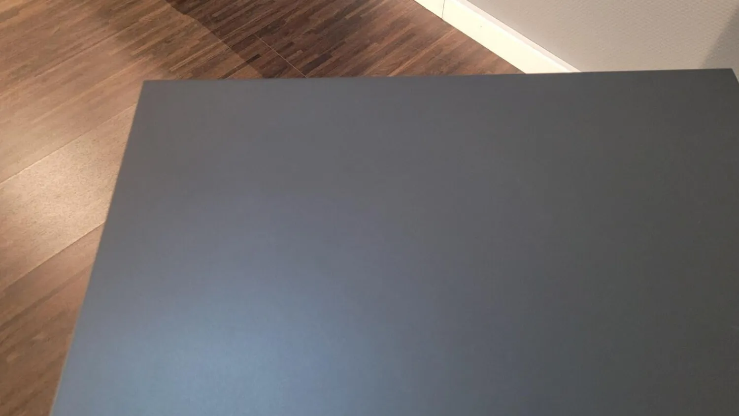 COR Beistelltische|Beistelltisch Mell 2810 Platte M21 Lack Anthrazit Metallgestell Verchromt