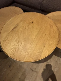 Scholtissek Beistelltische|Beistelltisch Set Sichel Platten Knorrige Eiche Natur Geölt Gestell Rundstahl Schwarz Pulverbeschichtet