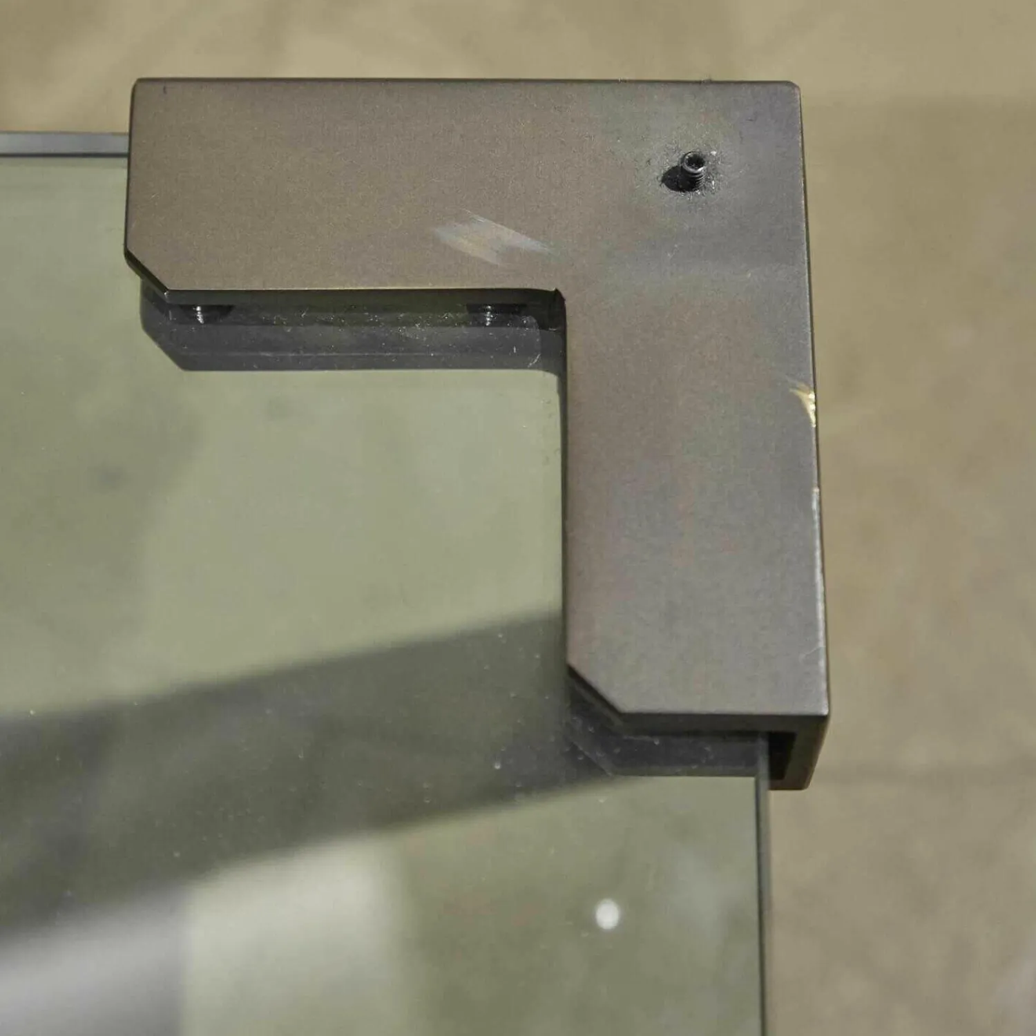 Ghyczy Beistelltische|Beistelltisch T 55D Messing Schwarz Patiniert