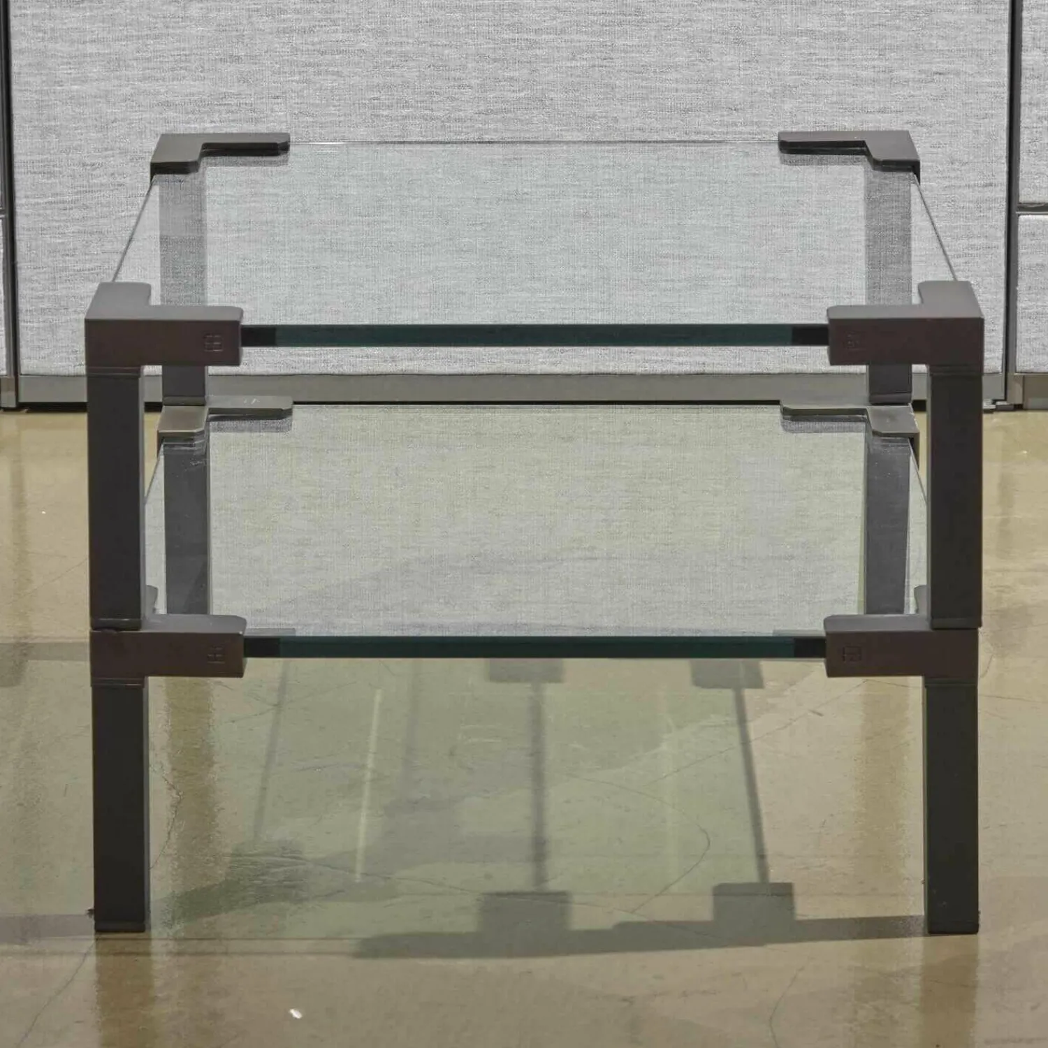 Ghyczy Beistelltische|Beistelltisch T 55D Messing Schwarz Patiniert