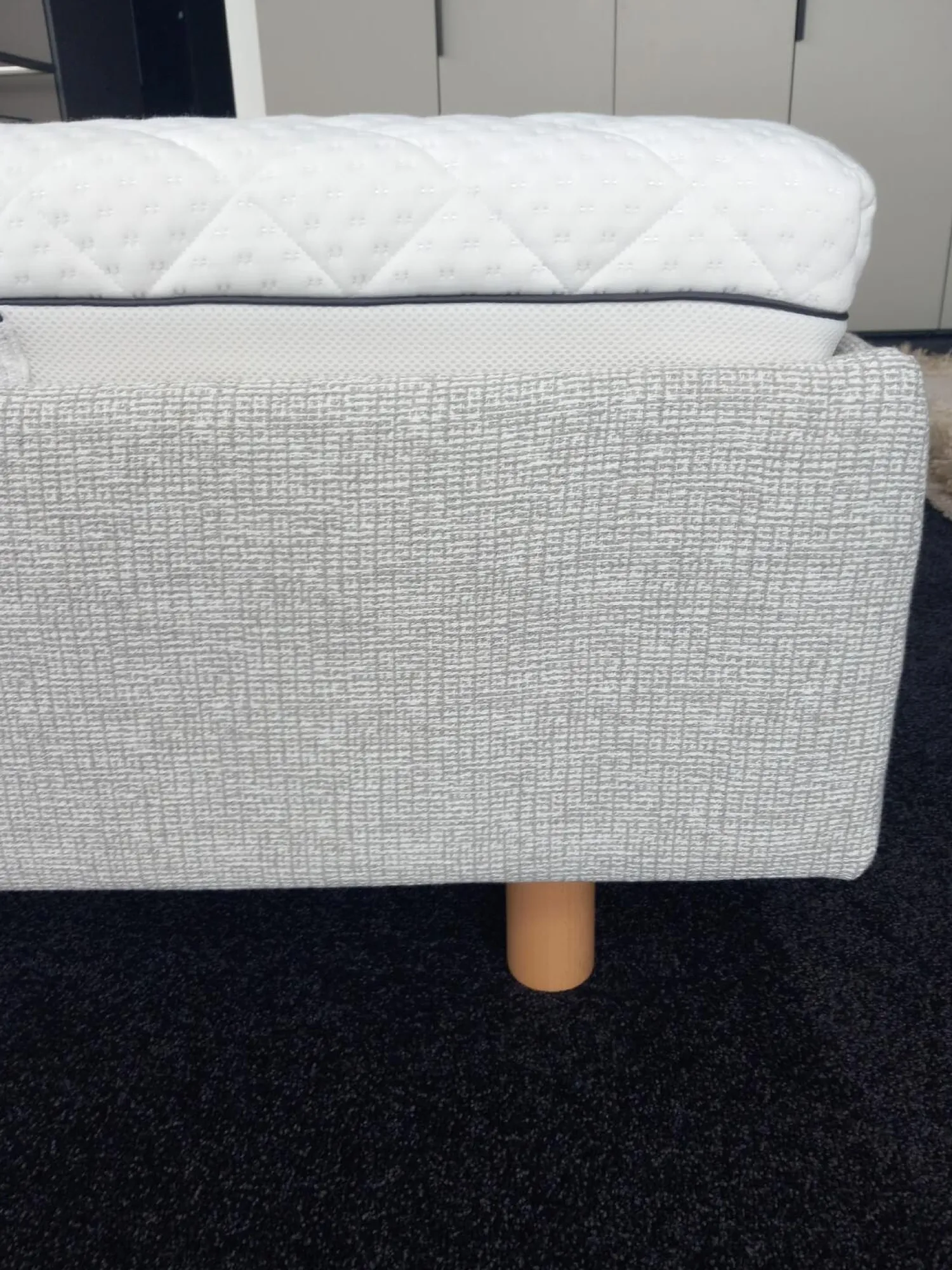 Schramm Polsterbetten|Bett Bezug Stoff Theo Grau Kopfteil Holzpaaneel Mit Matatze Ohne Nachttische