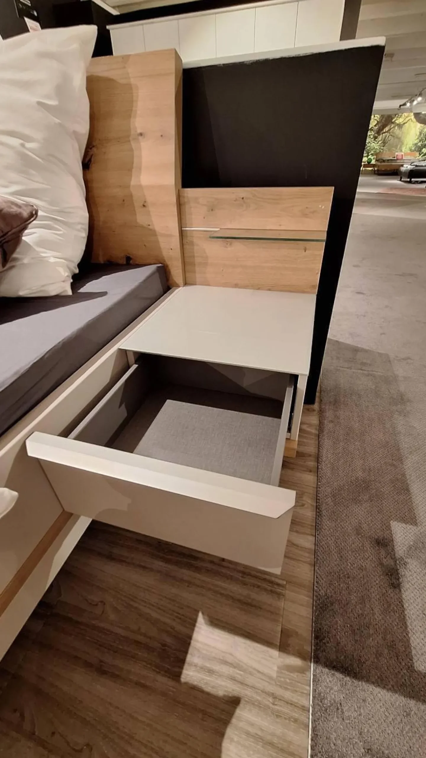 Nolte Polsterbetten|Bett Concept me Artisan Eiche Nachbildung mit 2 Nachtischen ohne Lattenrost ohne Matratzen