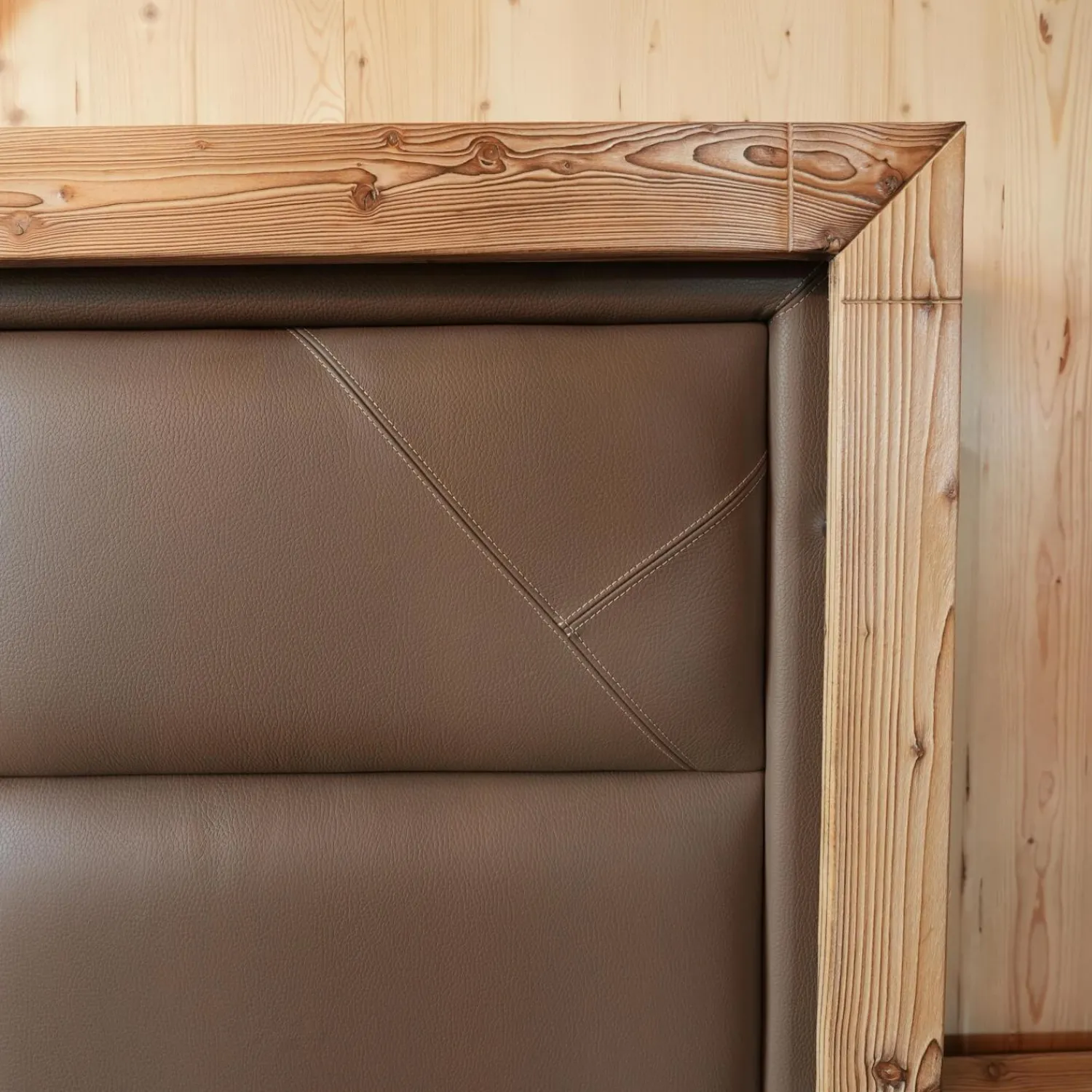 Sprenger Polsterbetten|Bett Gestell Tanne Altholz Gebrannt Kopfteil Cielo Anelin Leder Braun Ohne Matratzen Und Lattenrost Inklusive 2 Nachttischen