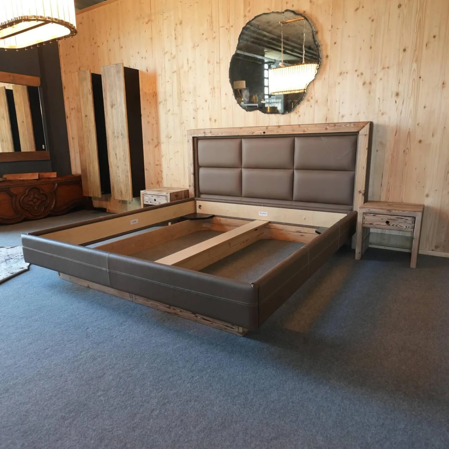 Sprenger Polsterbetten|Bett Gestell Tanne Altholz Gebrannt Kopfteil Cielo Anelin Leder Braun Ohne Matratzen Und Lattenrost Inklusive 2 Nachttischen