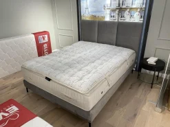 Treca Interiors Boxspringbetten|Bett Moon Stoff Endless CA16955 094 Grau Gestell Schwarz Matratze Imperial Symbiose Inklusive Topper Rivoli