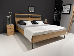 Rodam Ganze Schlafzimmer|Bett Nesuto Mit Beistelltisch Loup Und Nachtschrank Nesuto Eiche Geölt Und Gewachst Mit Nackenrolle Ohne Matratze Und Lattenrost